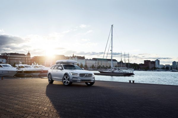 Volvo V90 Cross Country Volvo Ocean Race exterior on location