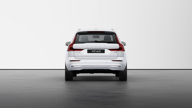 Volvo XC60 2023 đã không còn cụm ống xả kép ở phía sau